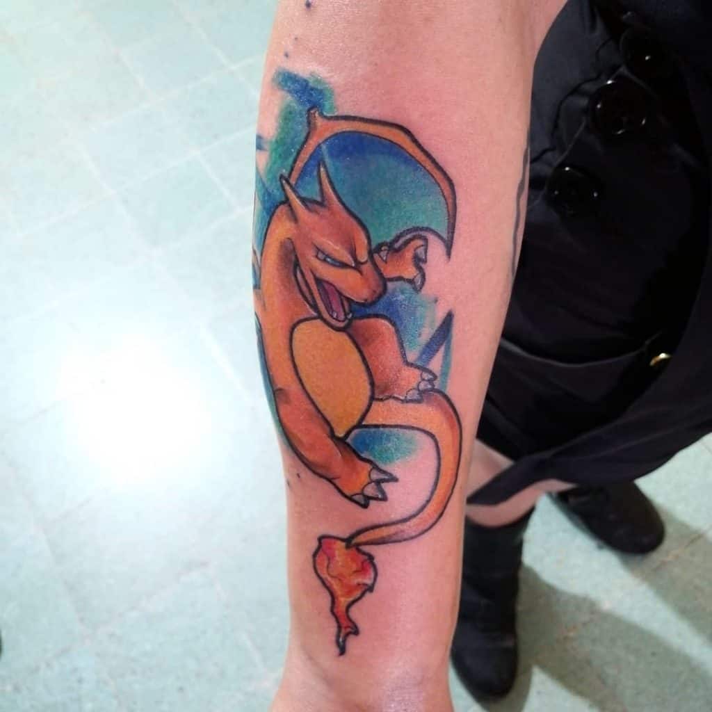 Charizard Pokémon Tatuaje