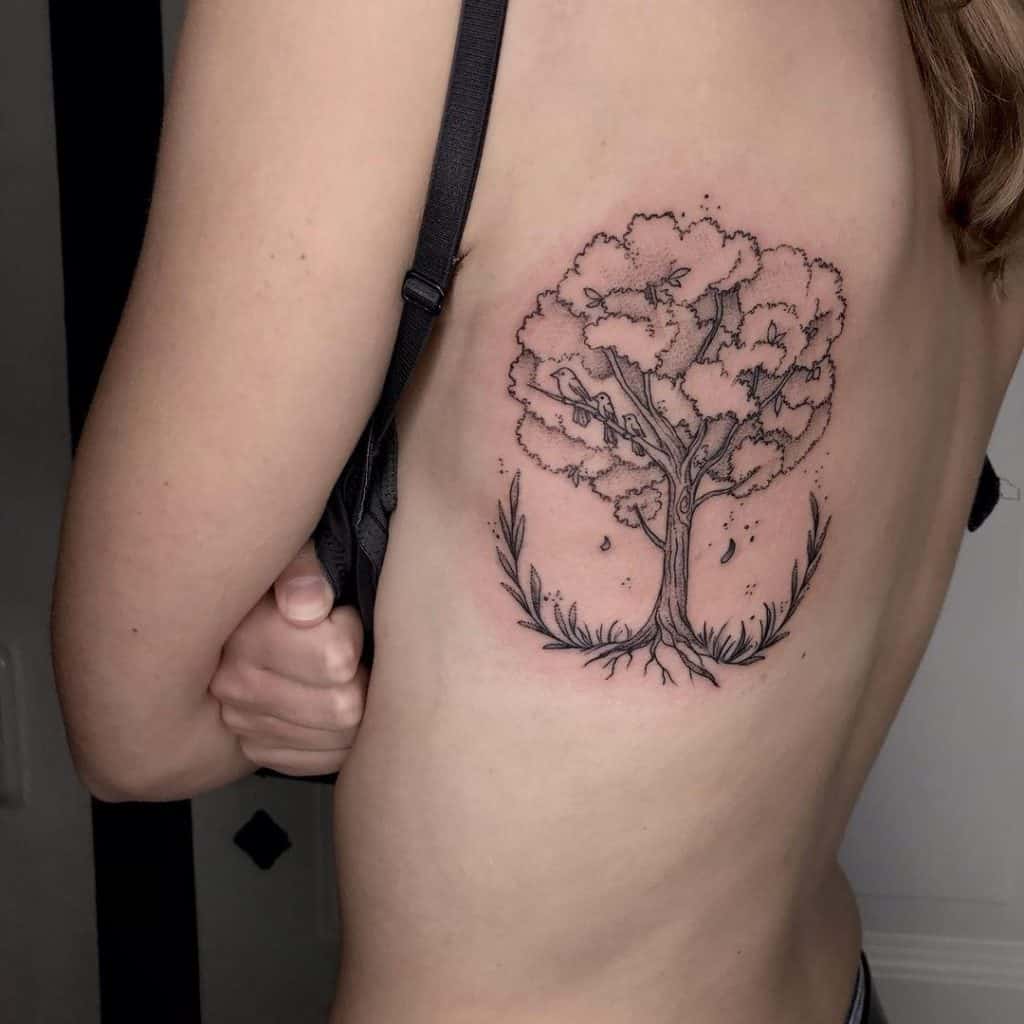 Tatuaje de árbol genealógico para mujeres 1