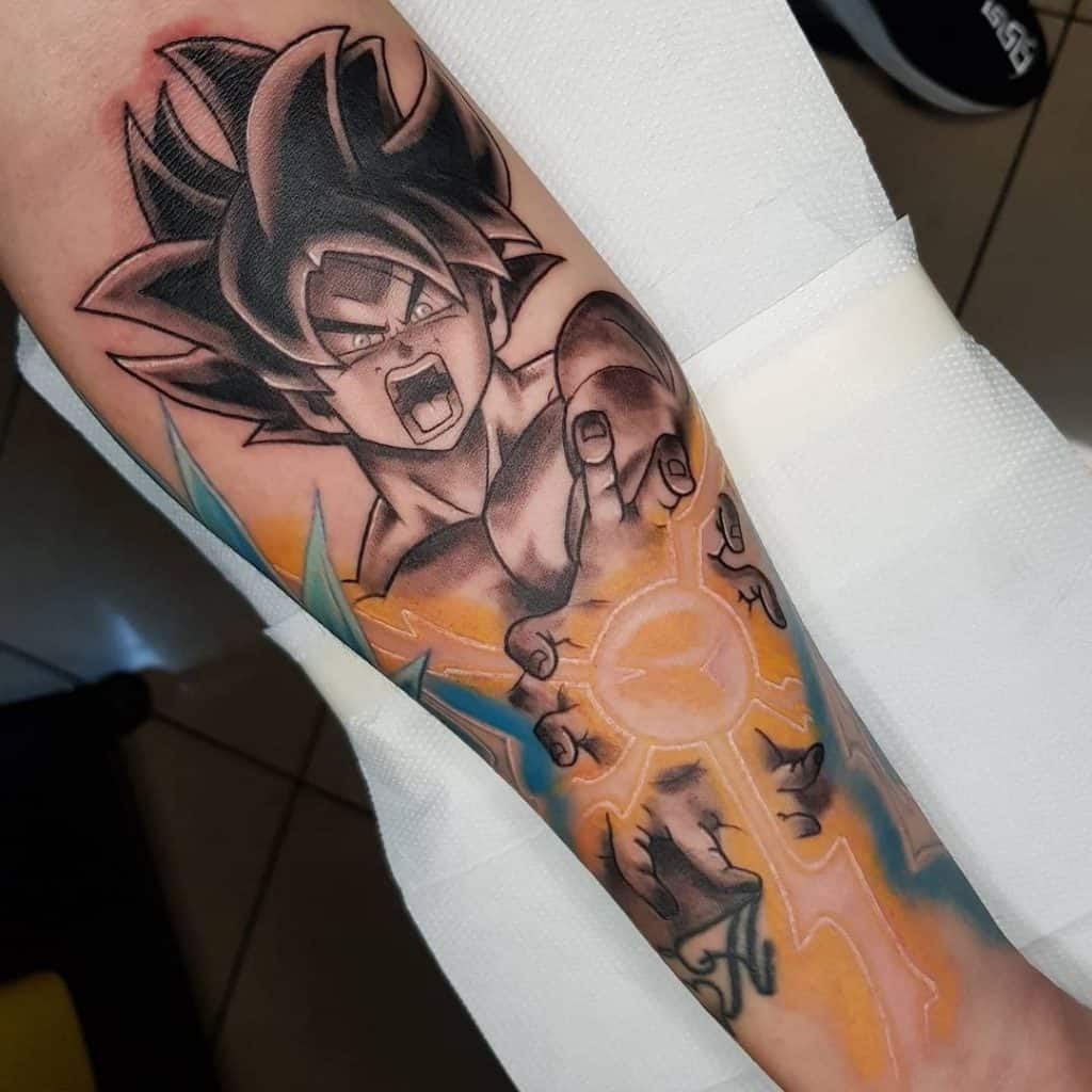 Tatuaje de Dragon Ball en el antebrazo 1