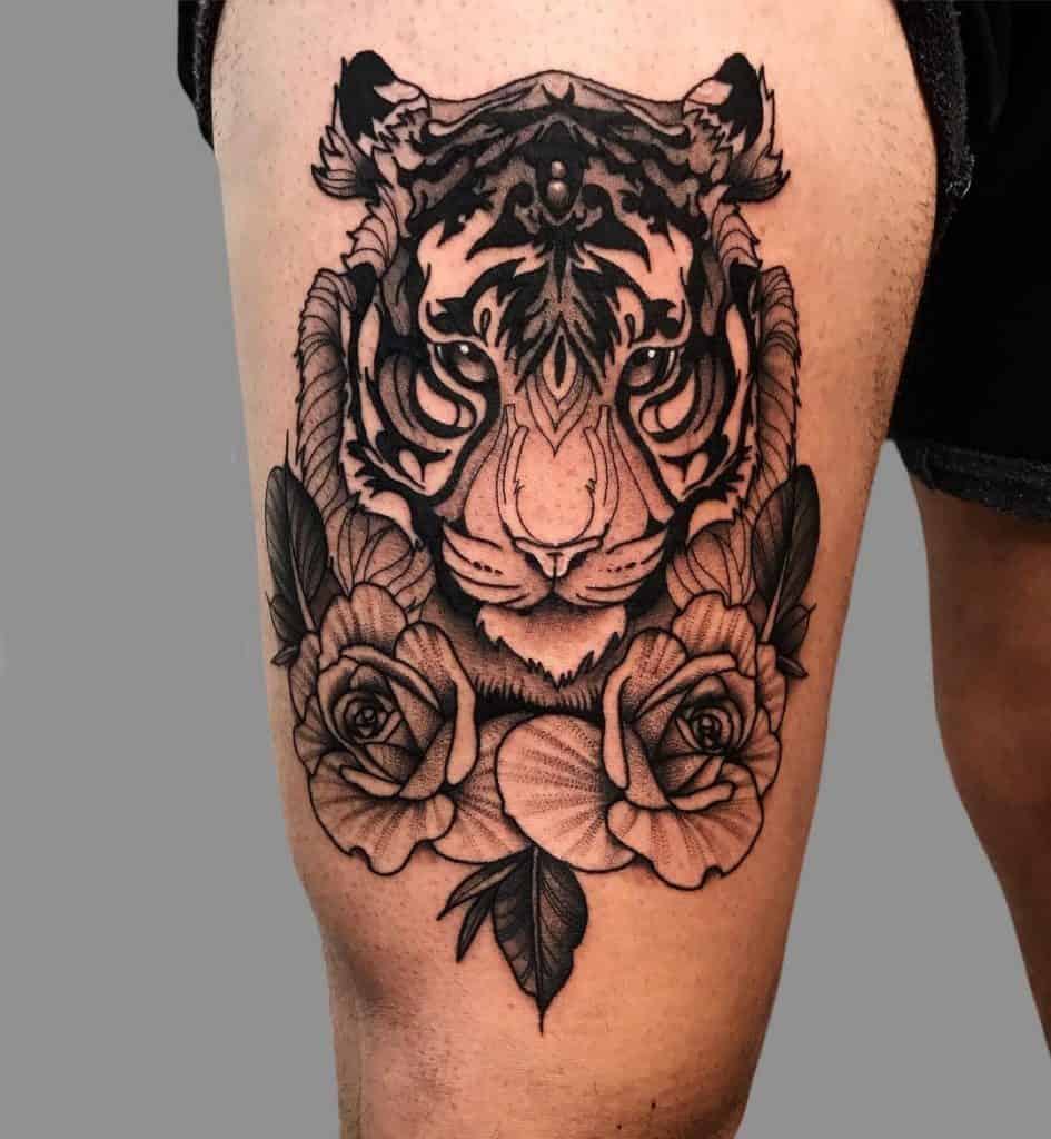 Idea de tatuaje Blackwork inspirada en tigre