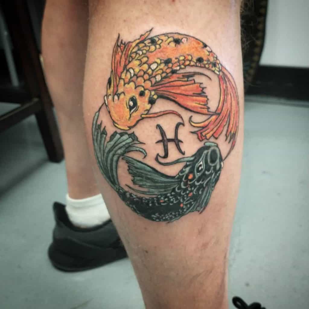 Tatuaje de dos peces koi