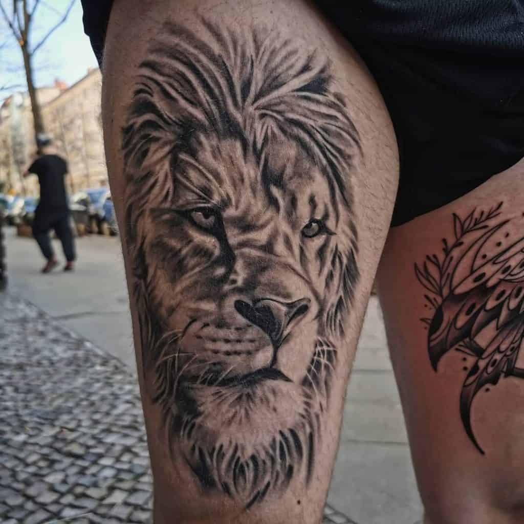 Tatuaje de pierna de león