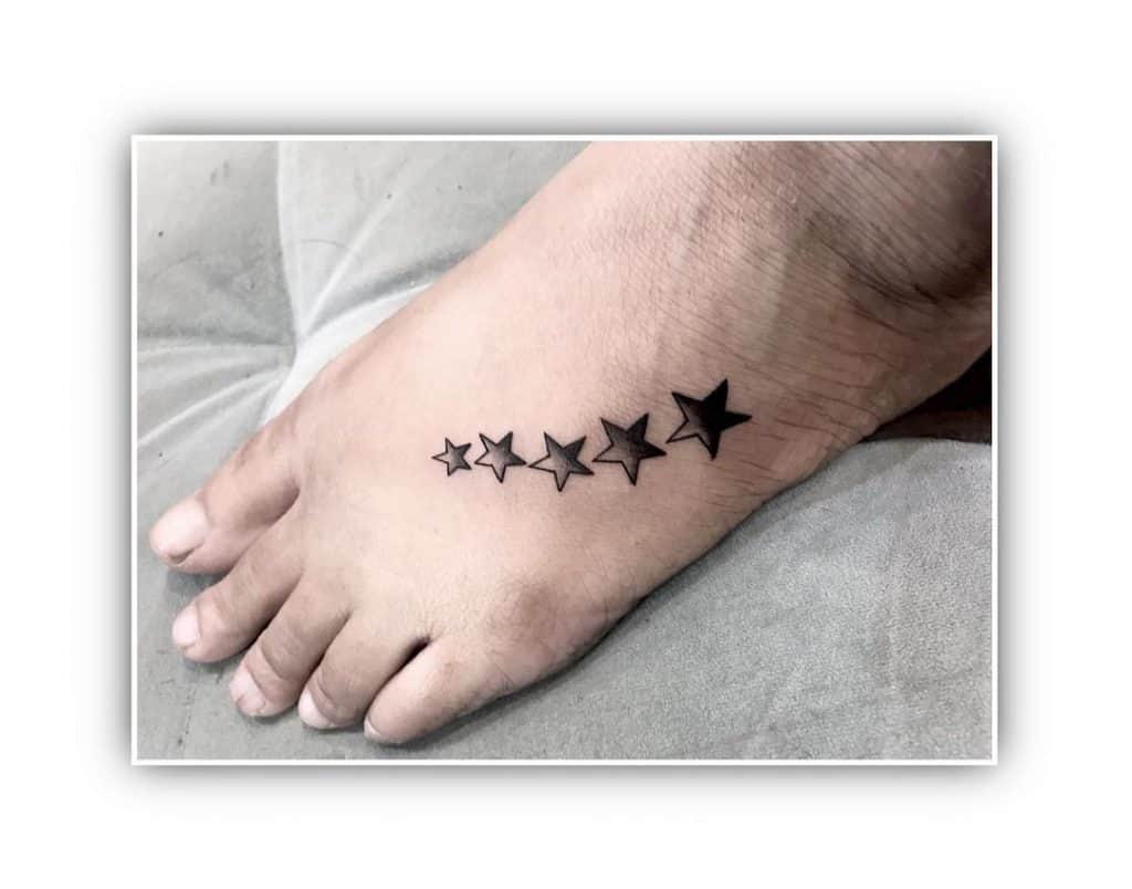 Un racimo de estrellas tatuaje 3