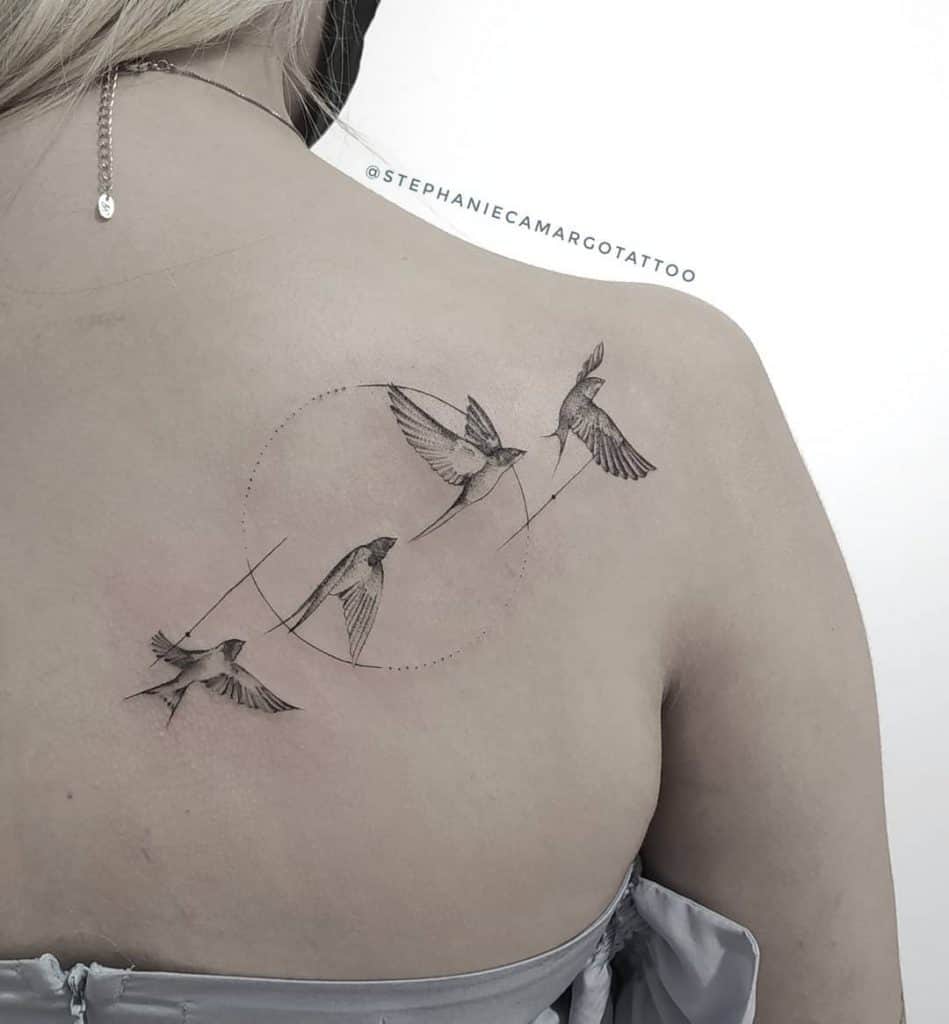 Pequeños pájaros tatuajes finos 1