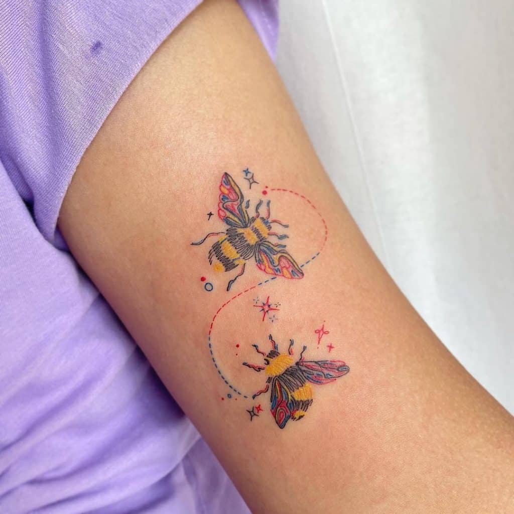 Tatuaje de múltiples abejas 4