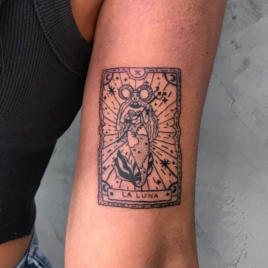 Tatuaje misterioso de Capricornio