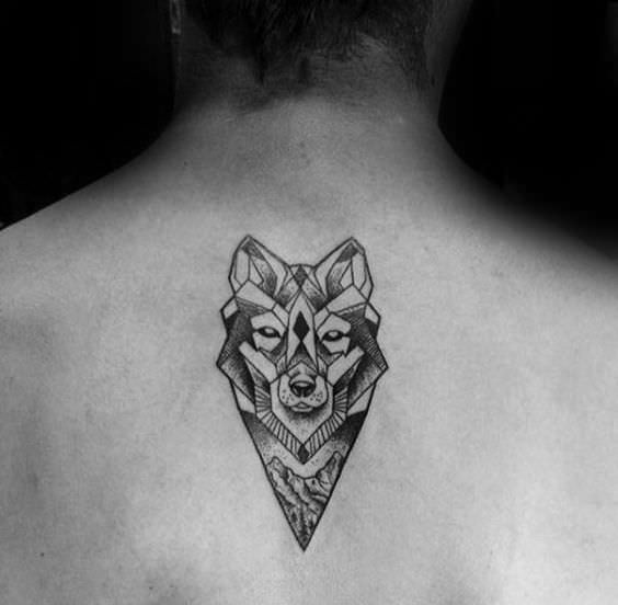 1656837283 701 125 tatuajes de lobos alucinantes y su significado