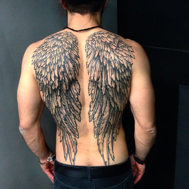 1656837381 619 85 tatuajes de alas alucinantes y su significado