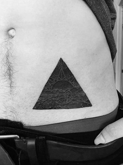 1656867276 530 Tatuajes de triangulos una guia completa con 85 imagenes