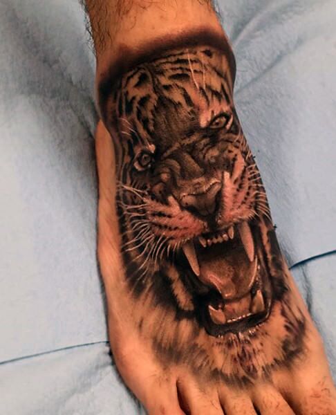 1656876946 369 105 tatuajes de tigres alucinantes y su significado