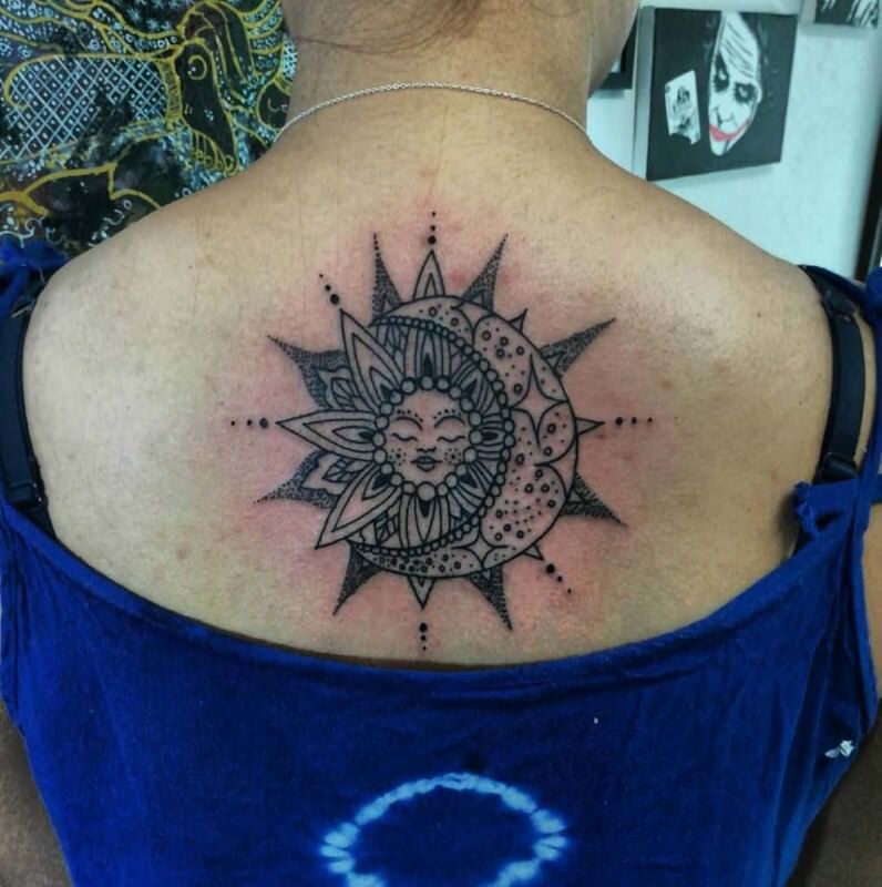 1656967899 49 85 alucinantes tatuajes de sol y luna y su significado