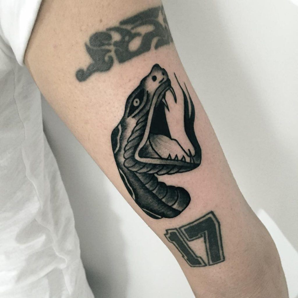 1656982772 657 85 tatuajes de serpientes alucinantes y su significado