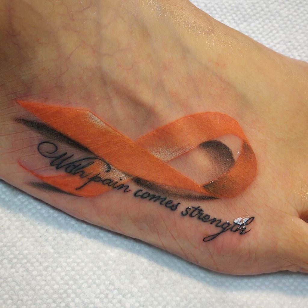 1657042518 516 85 hermosos tatuajes de cintas de cancer y su significado