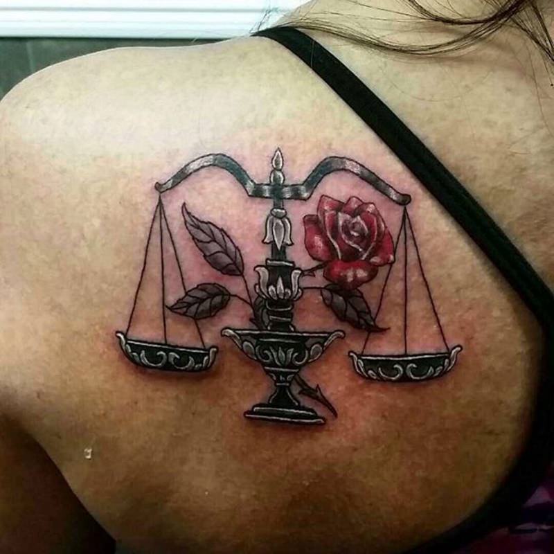 1657174182 901 115 alucinantes tatuajes de Libra y su significado