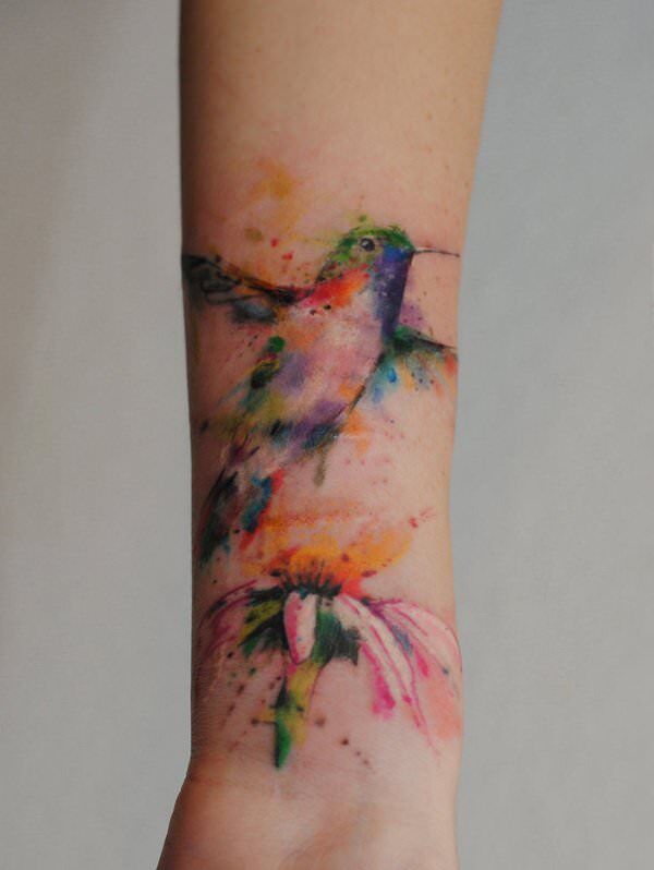 1657256460 233 45 alucinantes tatuajes de colibries y su significado