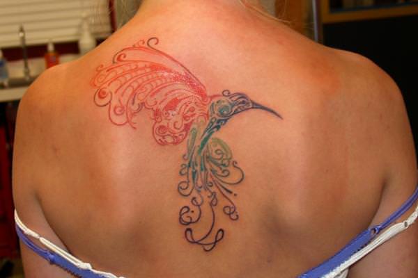 1657256467 59 45 alucinantes tatuajes de colibries y su significado