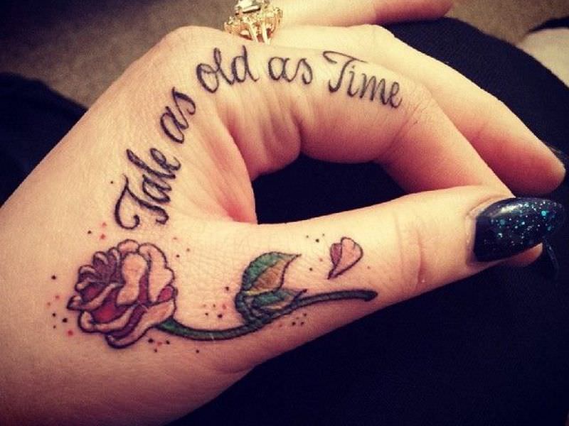 1657360970 969 75 de los mejores tatuajes de manos en Internet