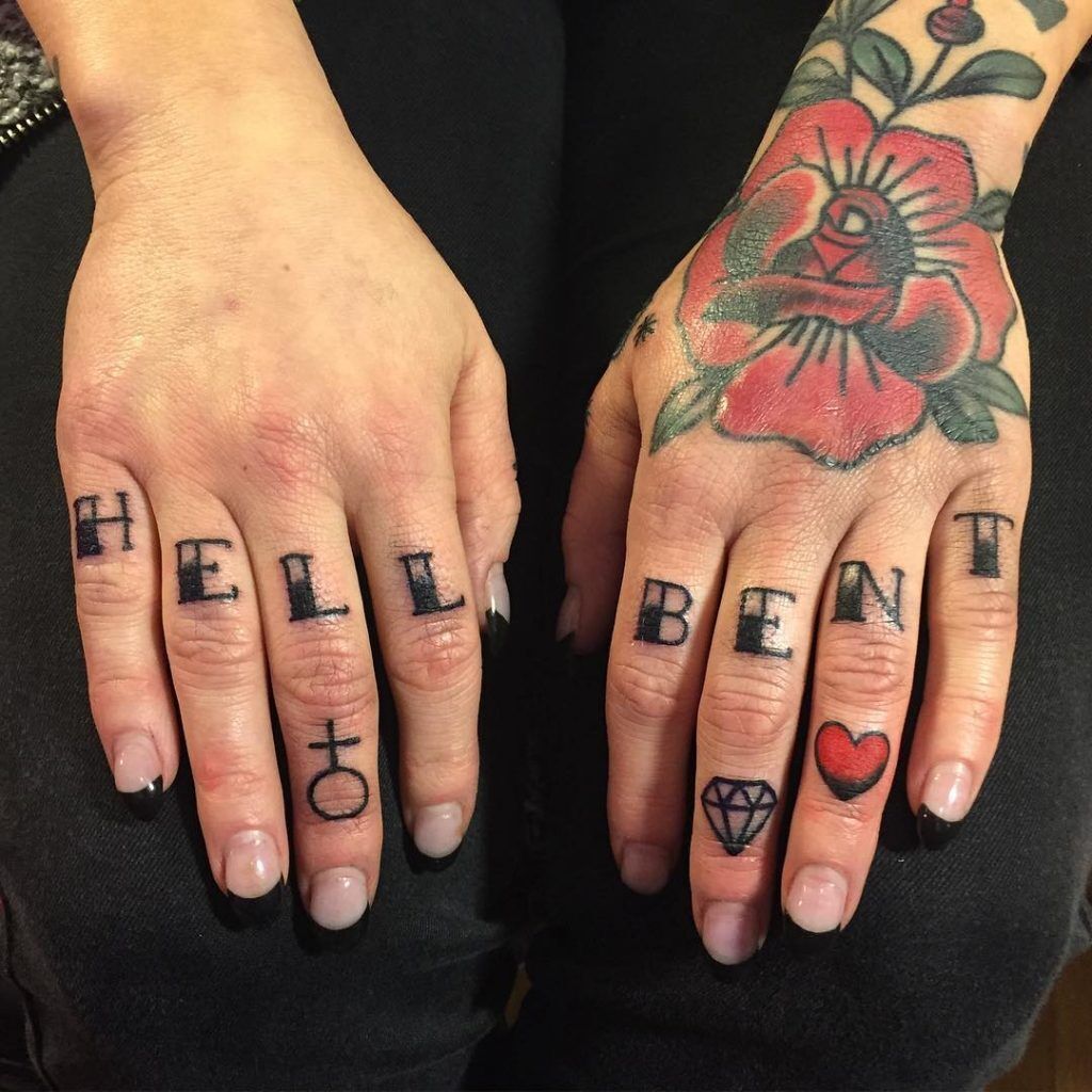 1657360974 502 75 de los mejores tatuajes de manos en Internet