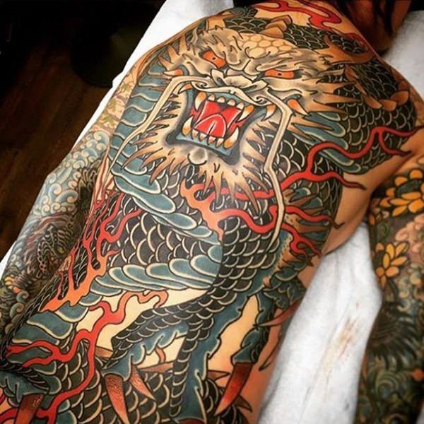 1657400689 353 135 tatuajes de dragones alucinantes y su significado