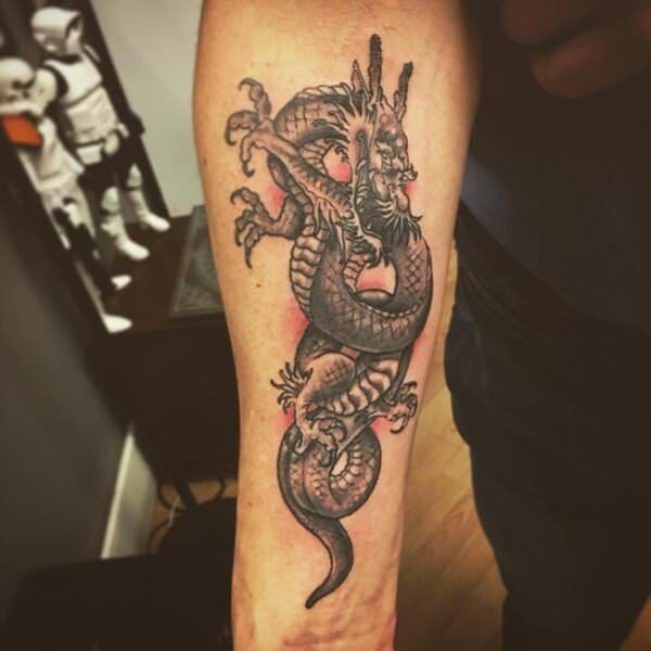 1657400697 270 135 tatuajes de dragones alucinantes y su significado
