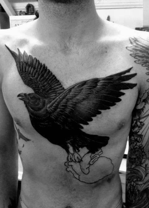 1657441092 328 105 tatuajes de cuervos alucinantes y su significado