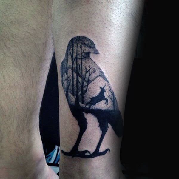 1657441097 400 105 tatuajes de cuervos alucinantes y su significado