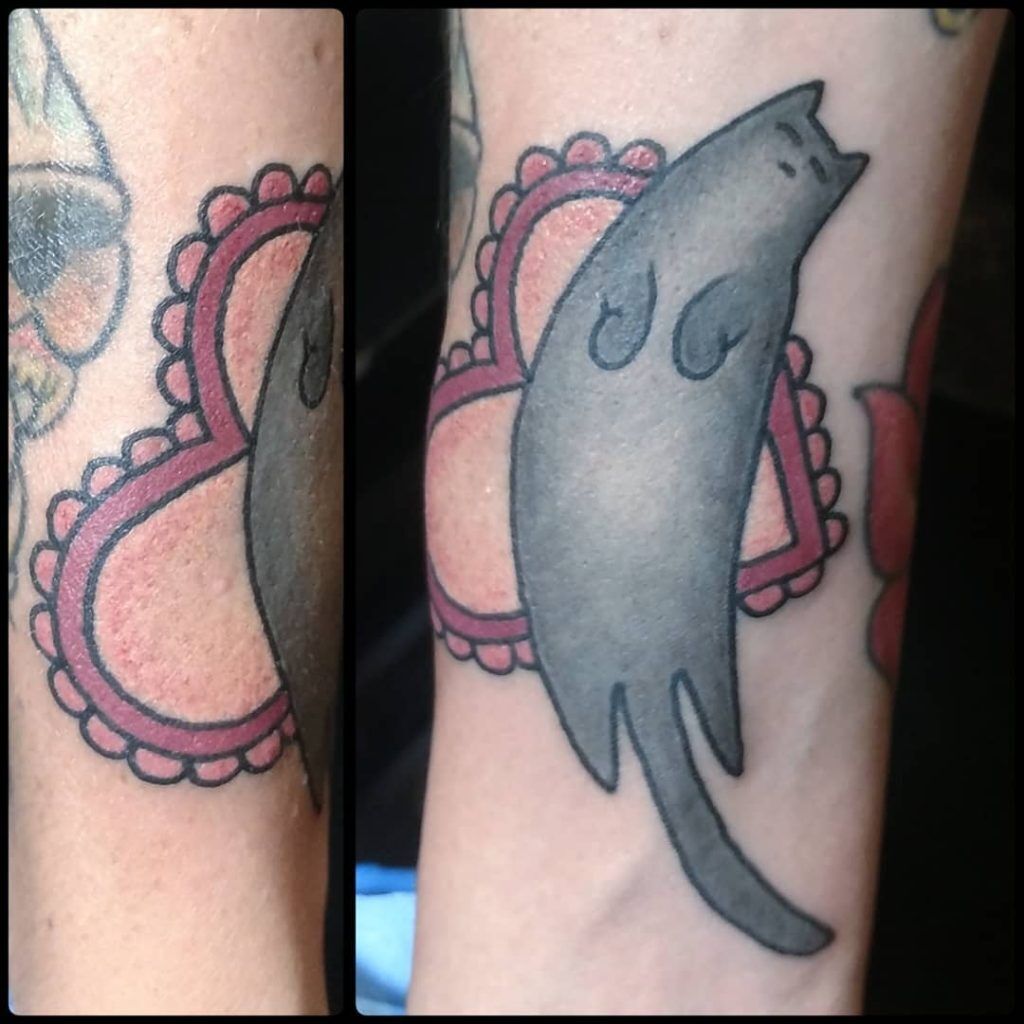 1657466497 305 135 tatuajes de gatos alucinantes y su significado