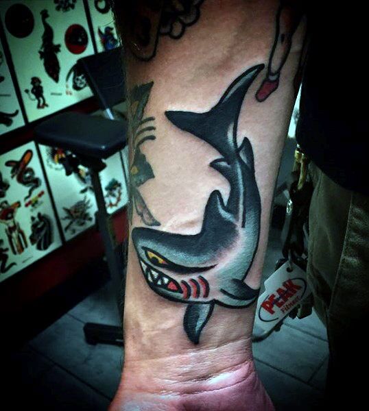 1657518123 230 85 tatuajes de tiburones alucinantes y su significado