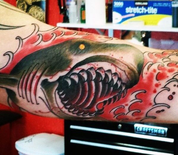 1657518125 116 85 tatuajes de tiburones alucinantes y su significado