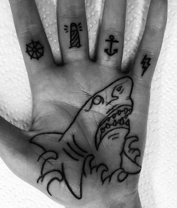 1657518126 875 85 tatuajes de tiburones alucinantes y su significado