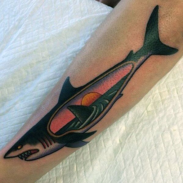 1657518127 253 85 tatuajes de tiburones alucinantes y su significado