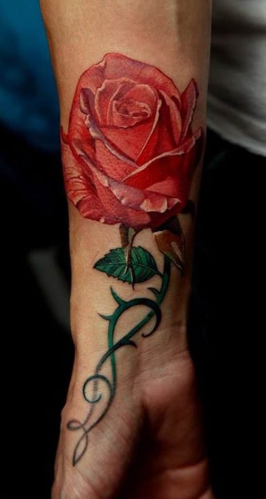 1657521076 142 85 tatuajes de flores alucinantes y su significado