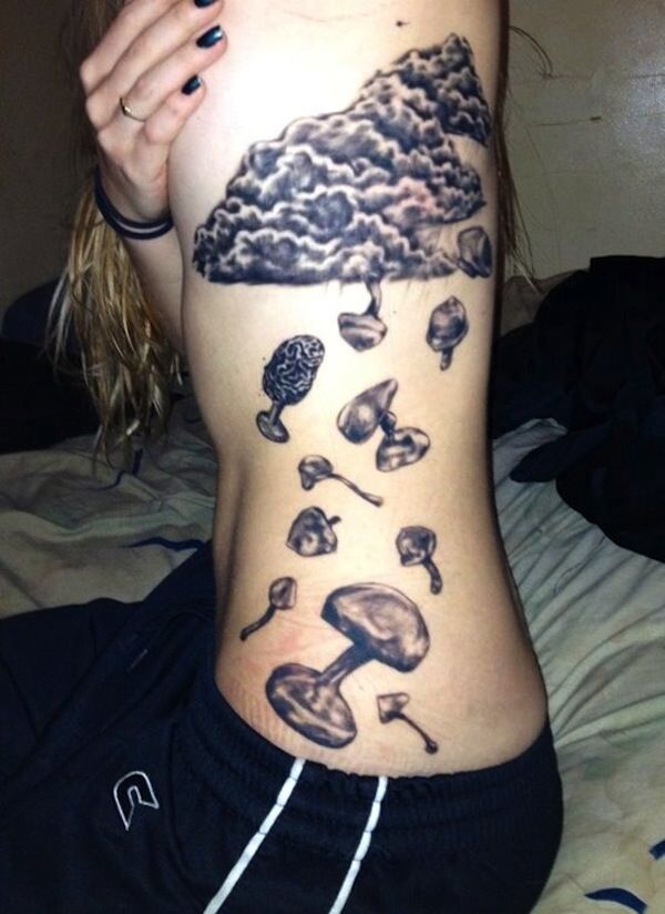 1657523815 357 85 tatuajes de nubes alucinantes y su significado