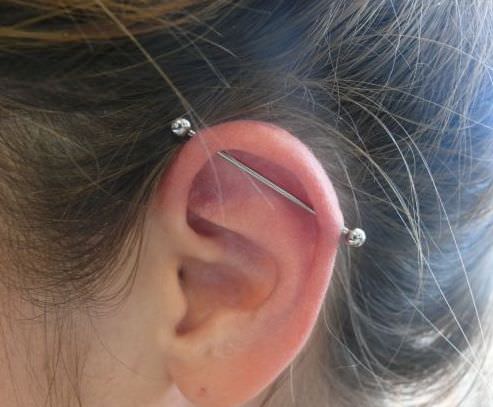 Como limpiar un piercing industrial