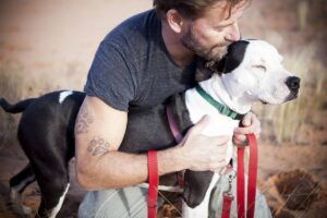 Más de 30 mejores significados y diseños de tatuajes de patas de perro