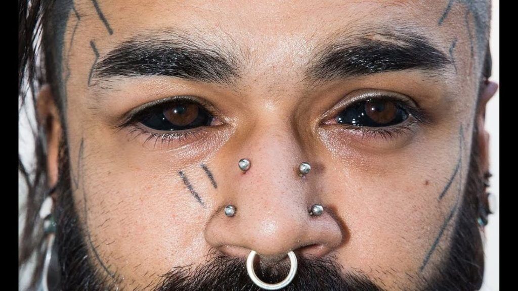 Tatuajes en el ojo por que nunca deberias hacerte uno